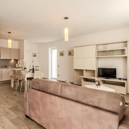 Il Melo-2 By Interhome Appartamento Garzeno